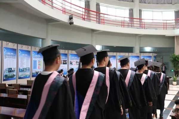 卡斯蒂利亚拉曼查大学