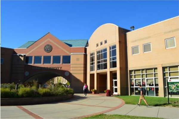 美国留学