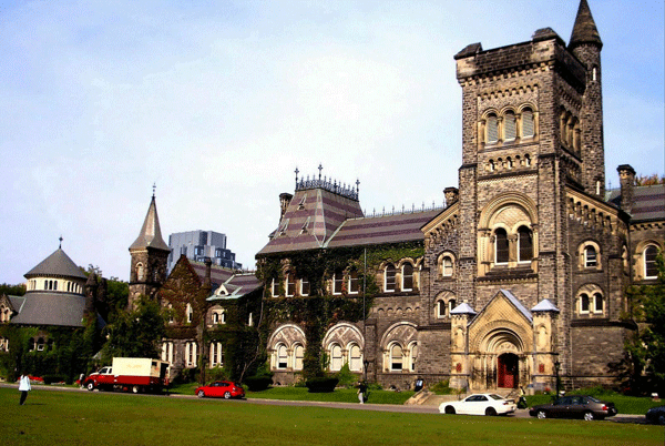 多伦多大学