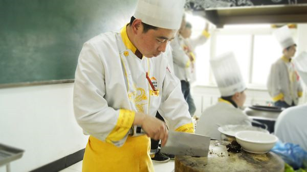 出国打工,一年,厨师