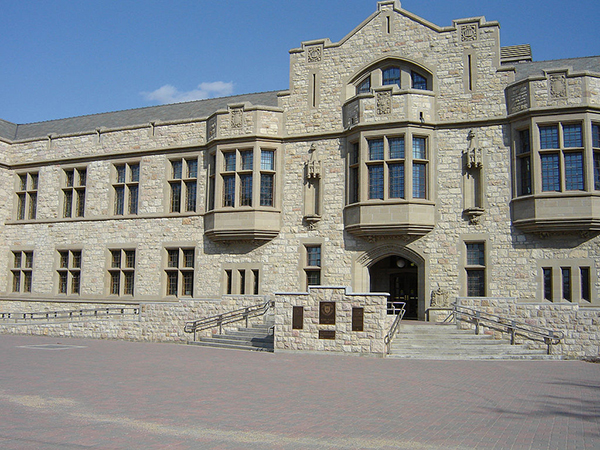 加拿大萨省大学 加拿大萨省大学.jpg