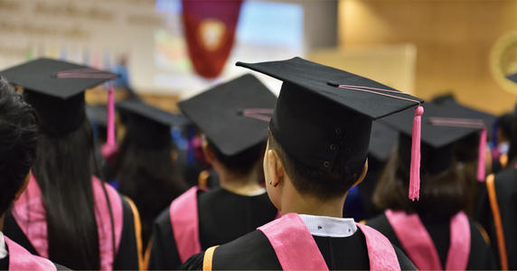 考研or留学?我要双保险 考研or留学?我要双保险