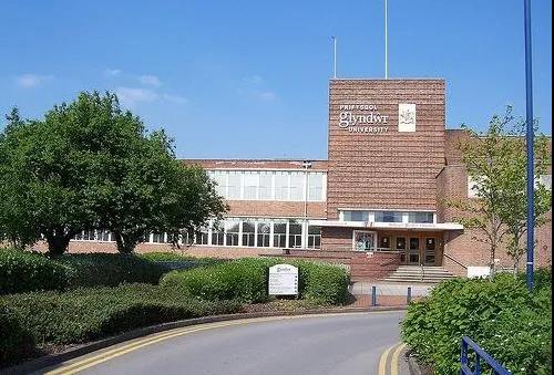 英国老牌公立大学一年制工商管理硕士 英国老牌公立大学一年制工商管理硕士