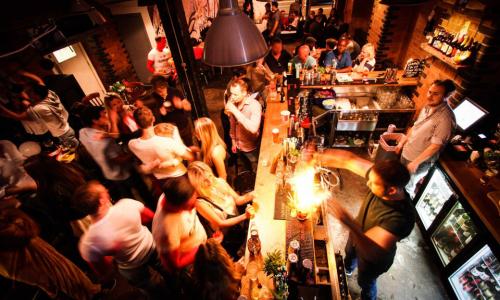 出国速递 出国速递